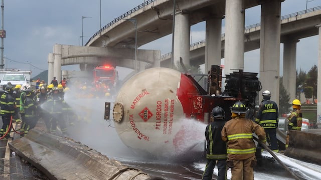 Pipa de Gas Silza, subsidiaria de Grupo Tomza, que explotó en Iztapalapa