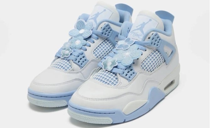 Nike Air Jordan 4 “Forget me not”