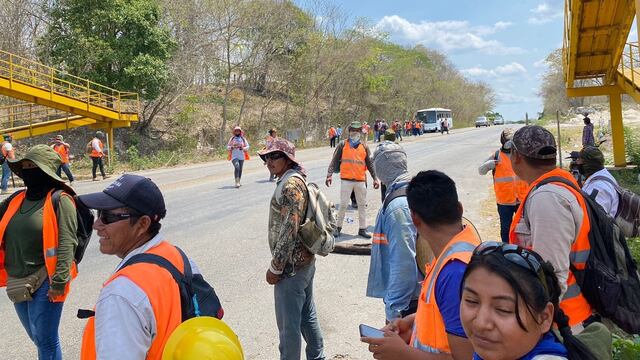 Trabajadores Tramo 7 del Tren Maya entran en paro