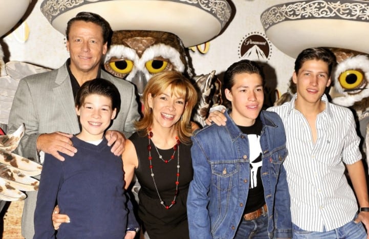 Alfredo Adame y sus hijos