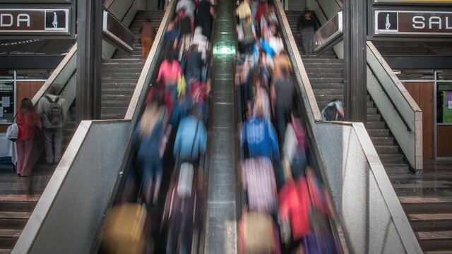 STC Metro en hora pico