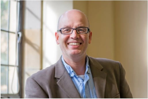 Dr. Eddi Holmes, Sydney
