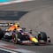 Checo Pérez le deja a Max Verstappen el triunfo; termina en segundo