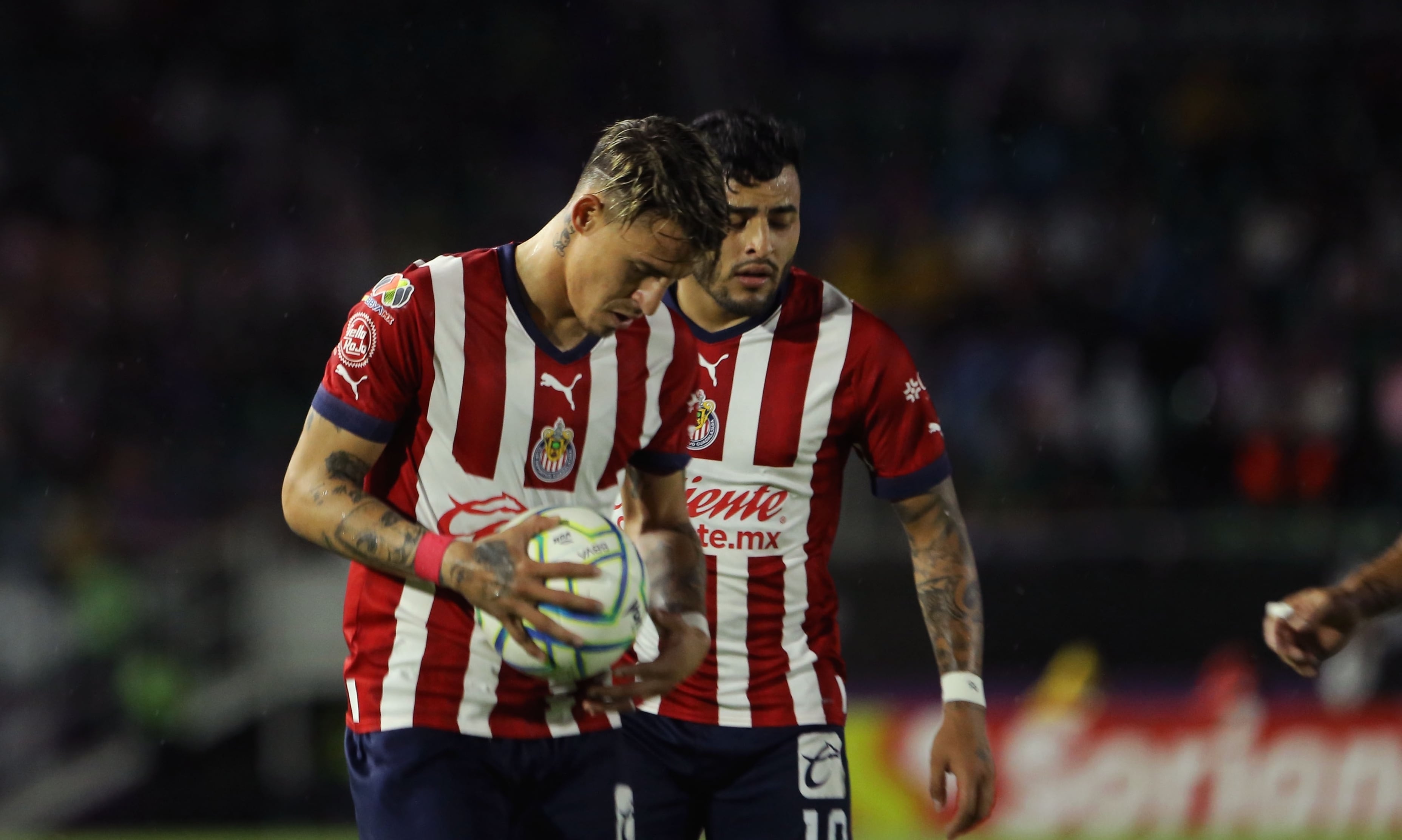 Chicote Calderón con Alexis Vega en el Club Chivas