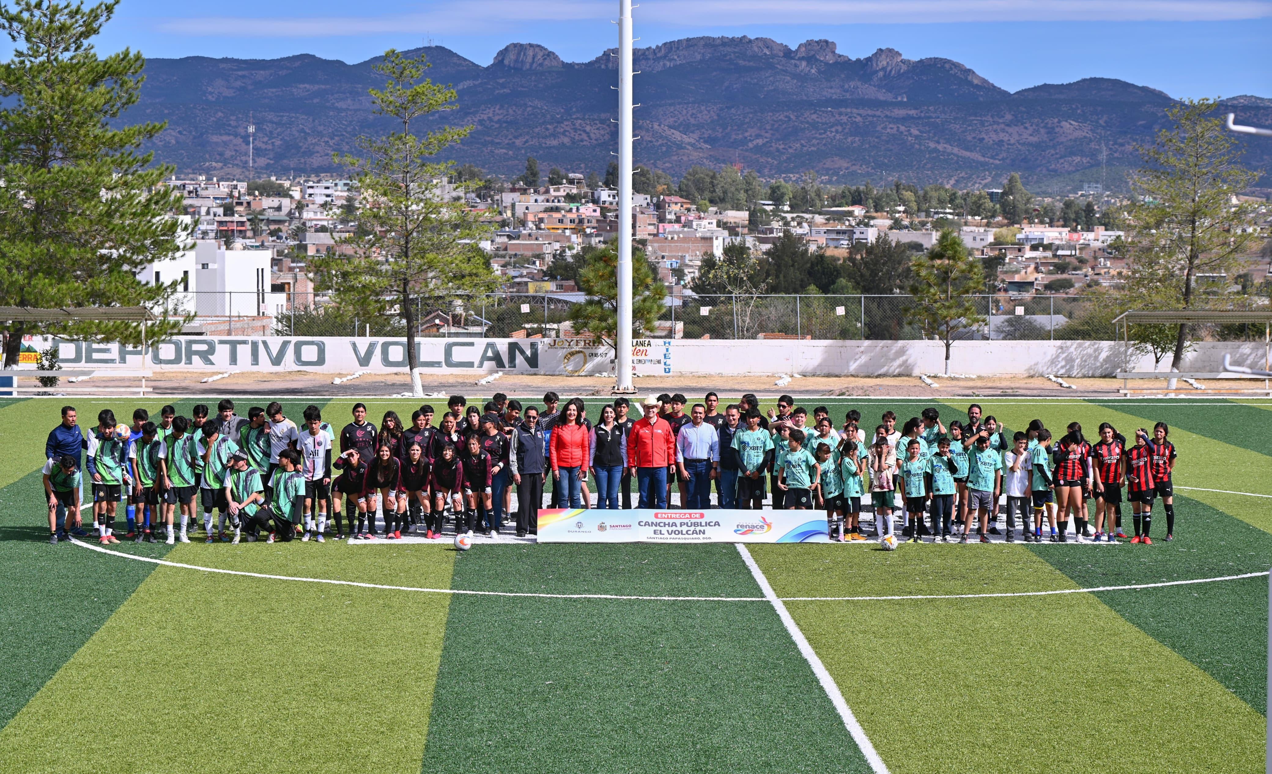 Esteban Villegas fortalece la infraestructura de Santiago Papasquiaro. con inversión de 26.5 mdp.