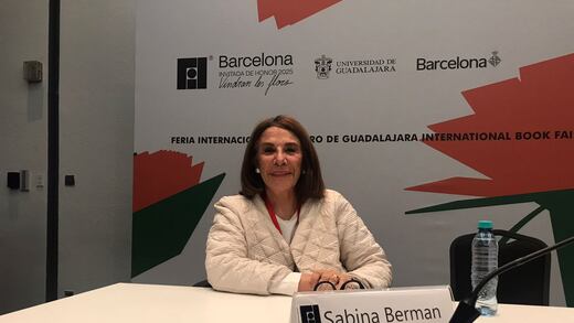 Sabina Berman acusa a Ricardo Salinas de sabotear su presentación en la FIL: “Mal perdedor”