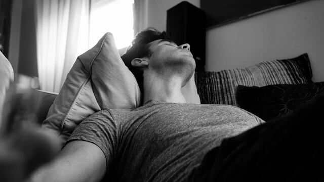 Dormir mucho eleva el riesgo de sufrir un derrame cerebral