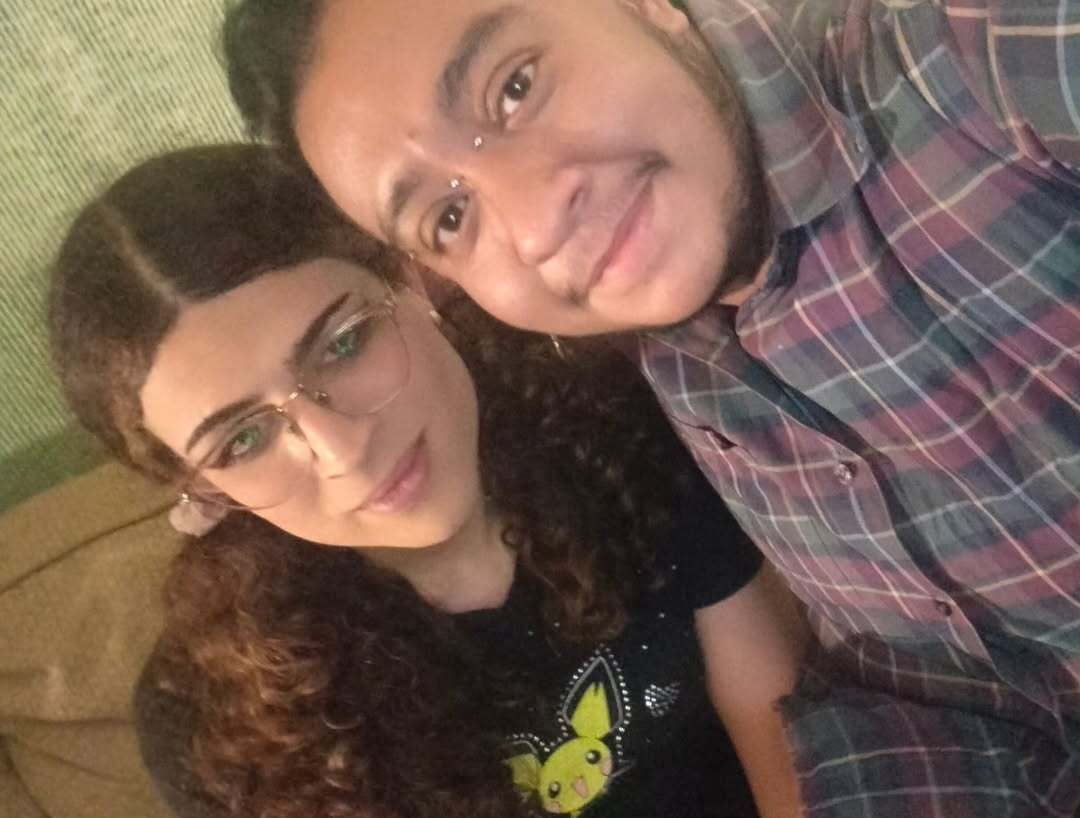 Camila D. Aurora con su amigo Danny.