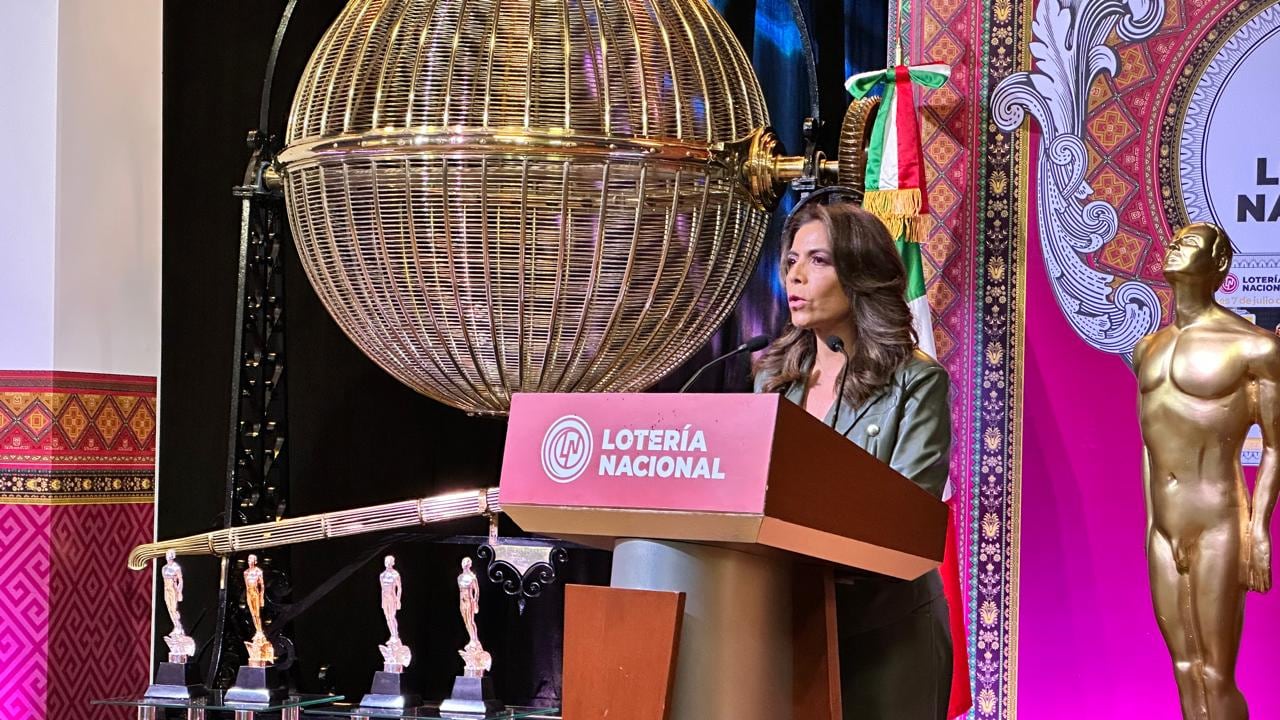 Lotería Nacional rinde homenaje a la AMACC en su 80 aniversario
