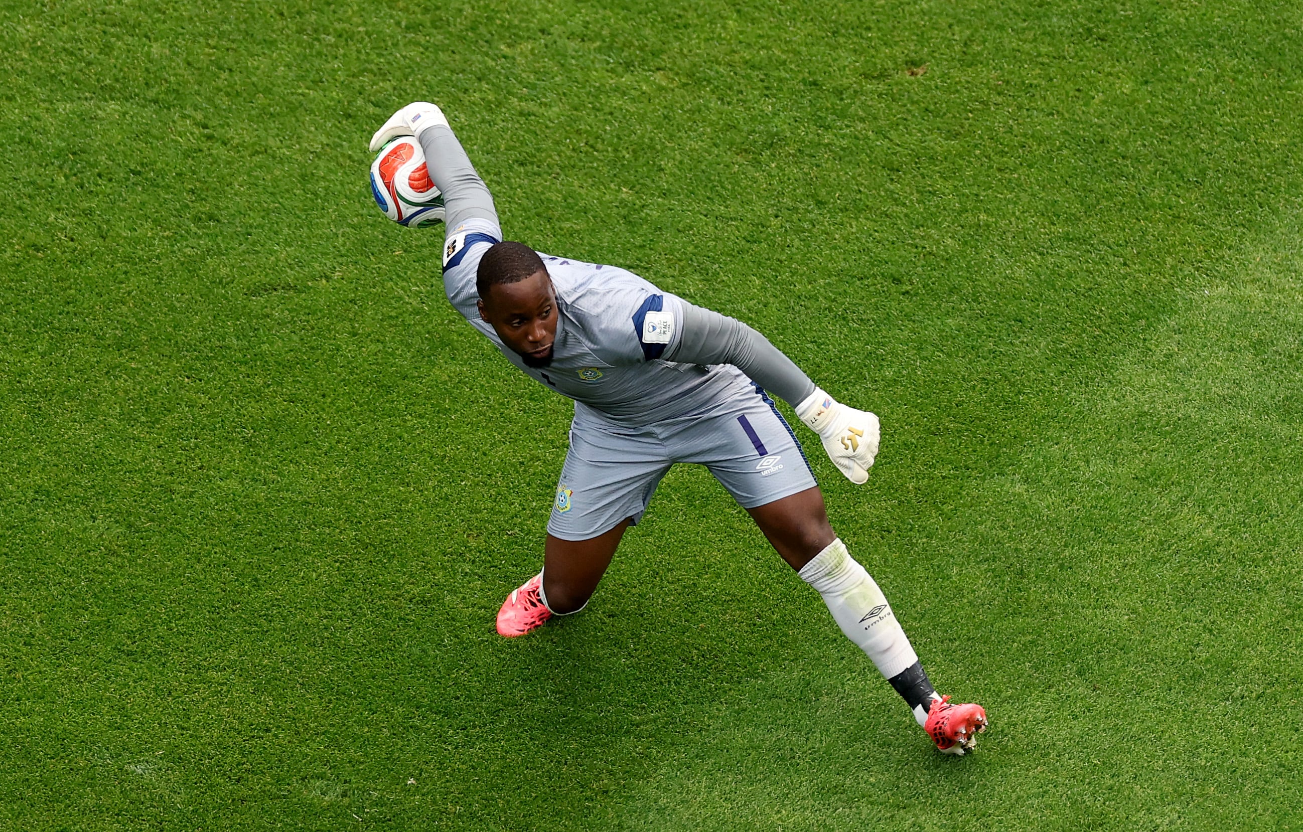 Lionel Mpasi, portero de la Selección de la República del Congo durante el Mundial 2026