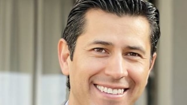 Julio césar Chávez Padilla