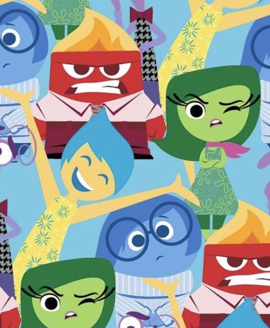 Fondo de Intensamente 2 con las viejas emociones en 2D