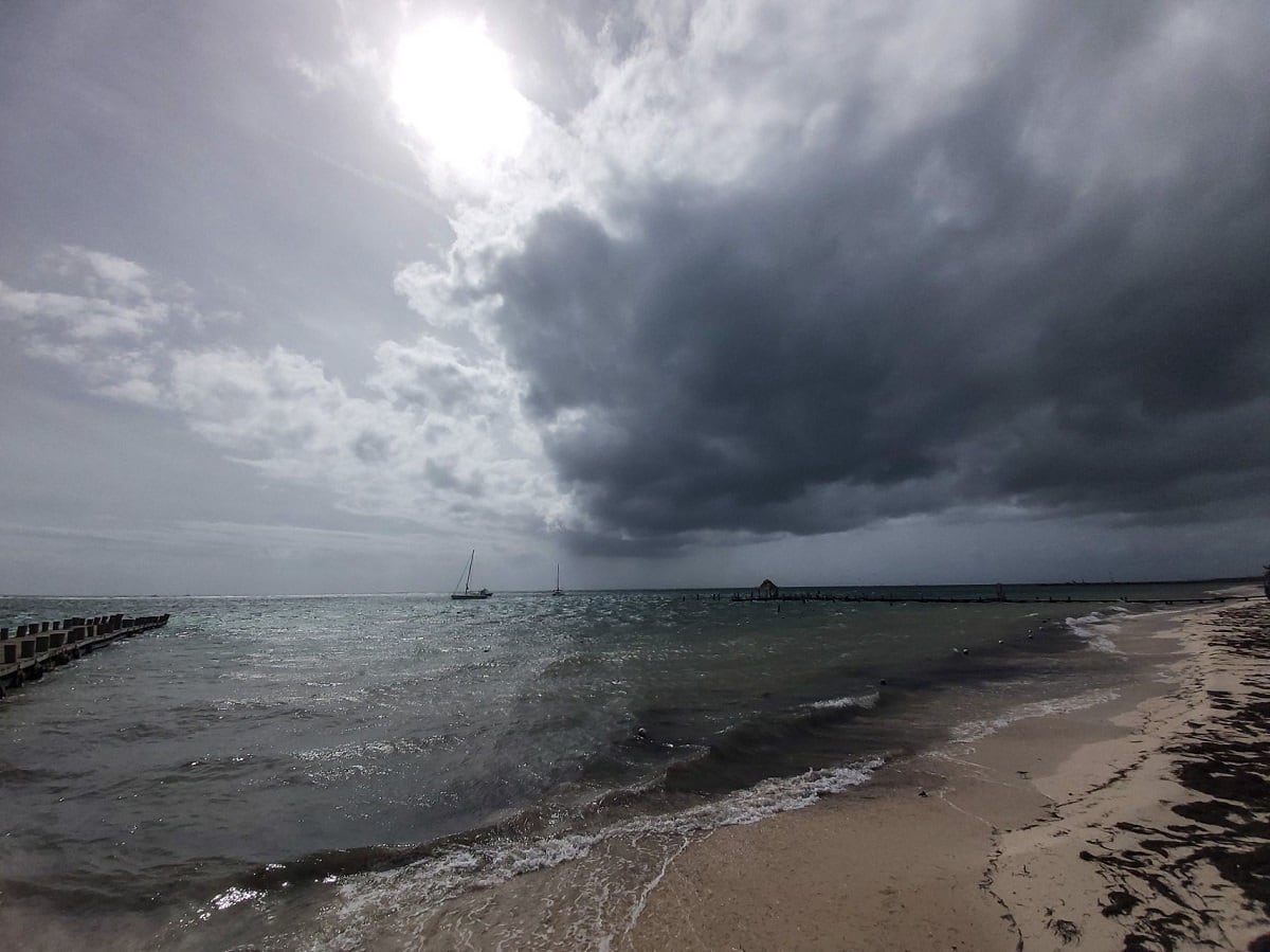 Depresión tropical 16-E se convertirá en huracán 'Pamela'