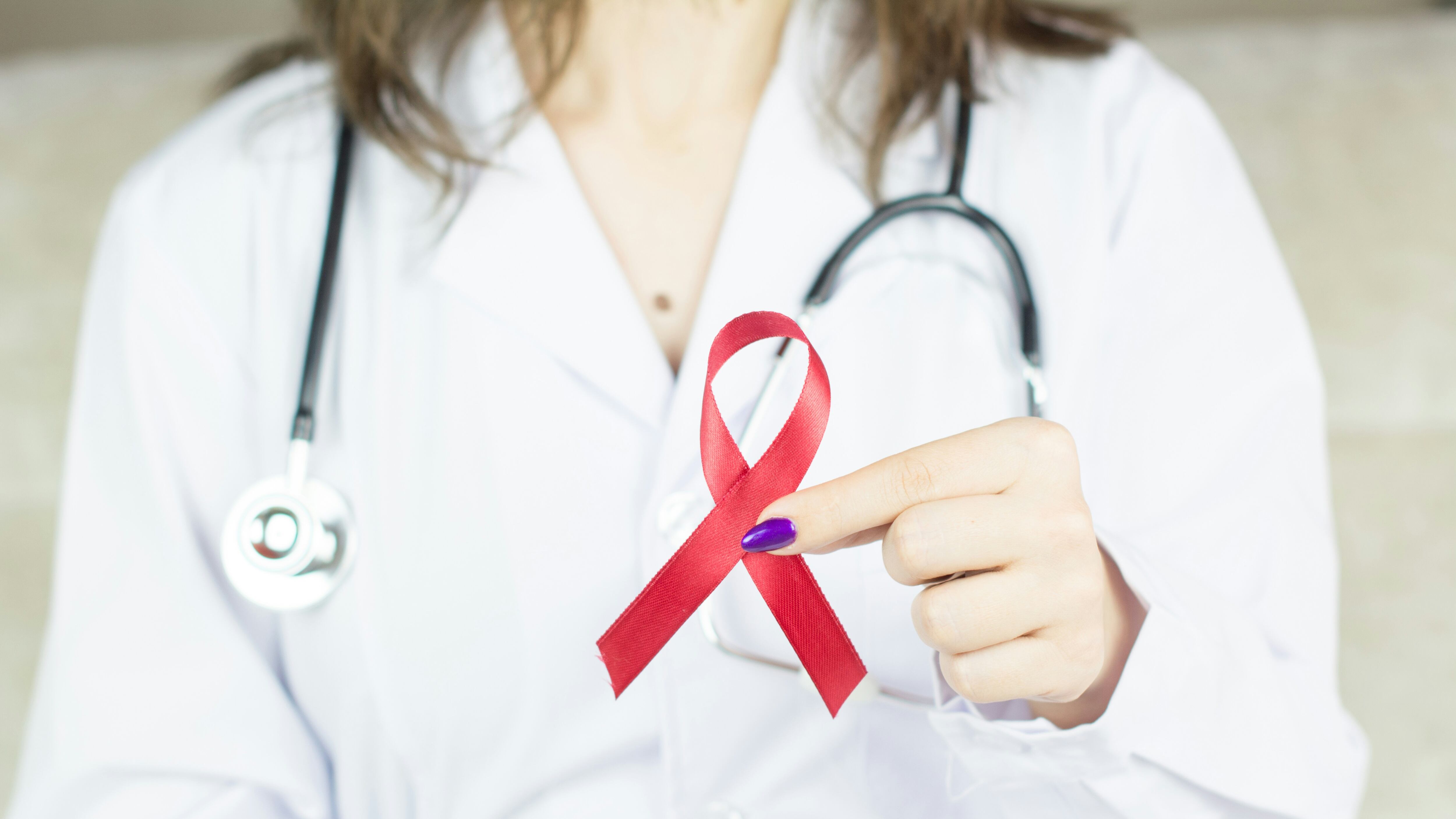¿Qué es el lenacapavir, prometedor medicamento en el tratamiento del VIH?