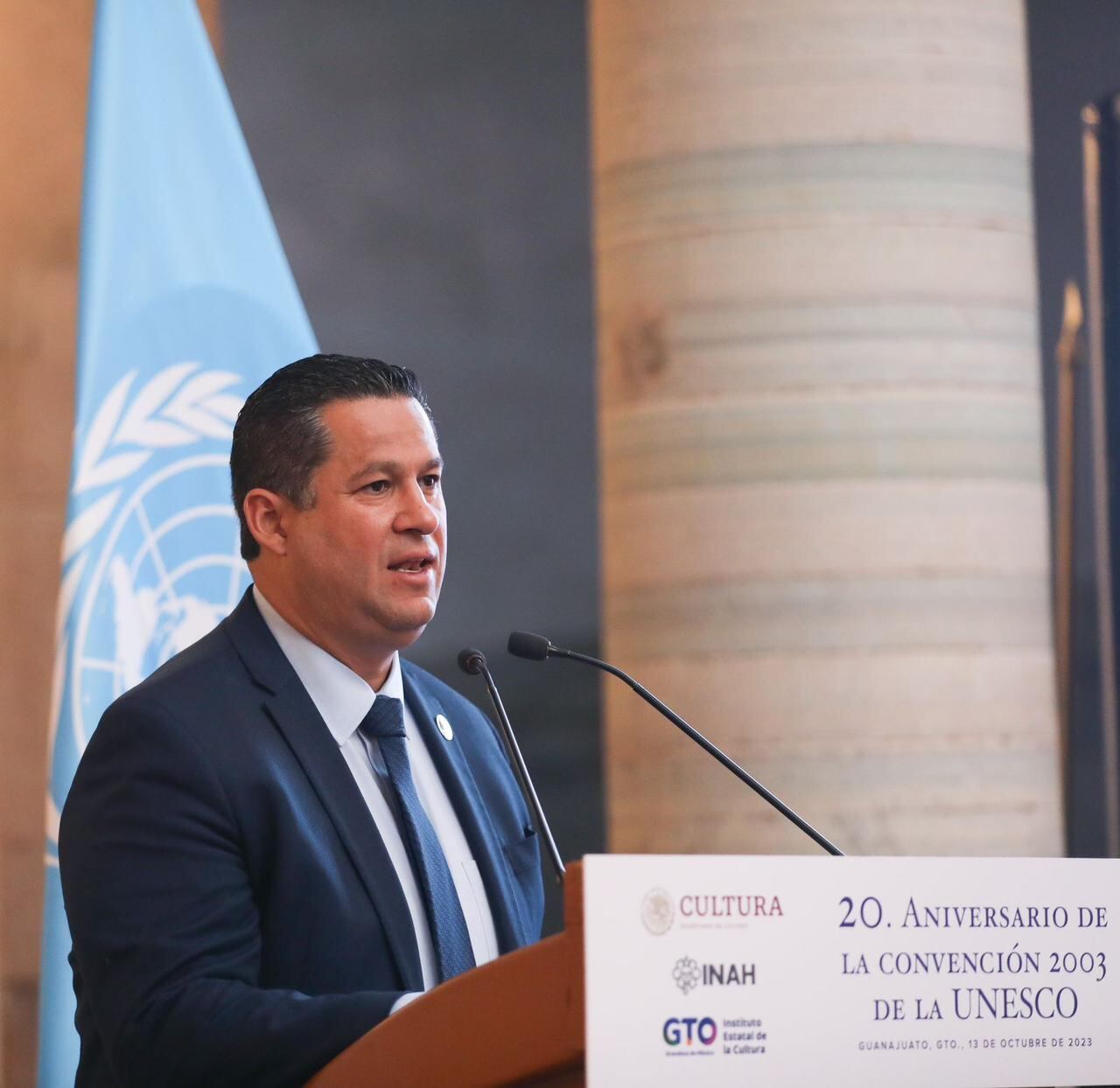 Diego Sinhue Rodríguez, reconocimiento a los tapetes de Uriangato