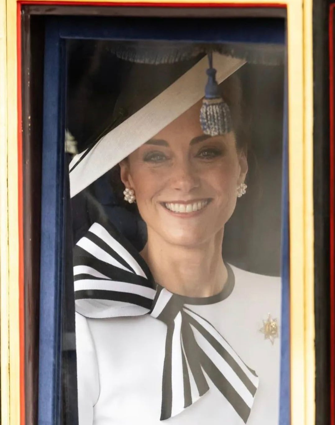 Kate Middleton asiste a Trooping the Colour, siendo su primera aparición pública en meses