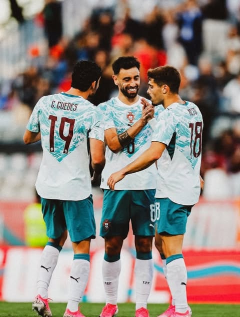 Bruno Fernandes, capitán del Manchester United y figura clave de Portugal.