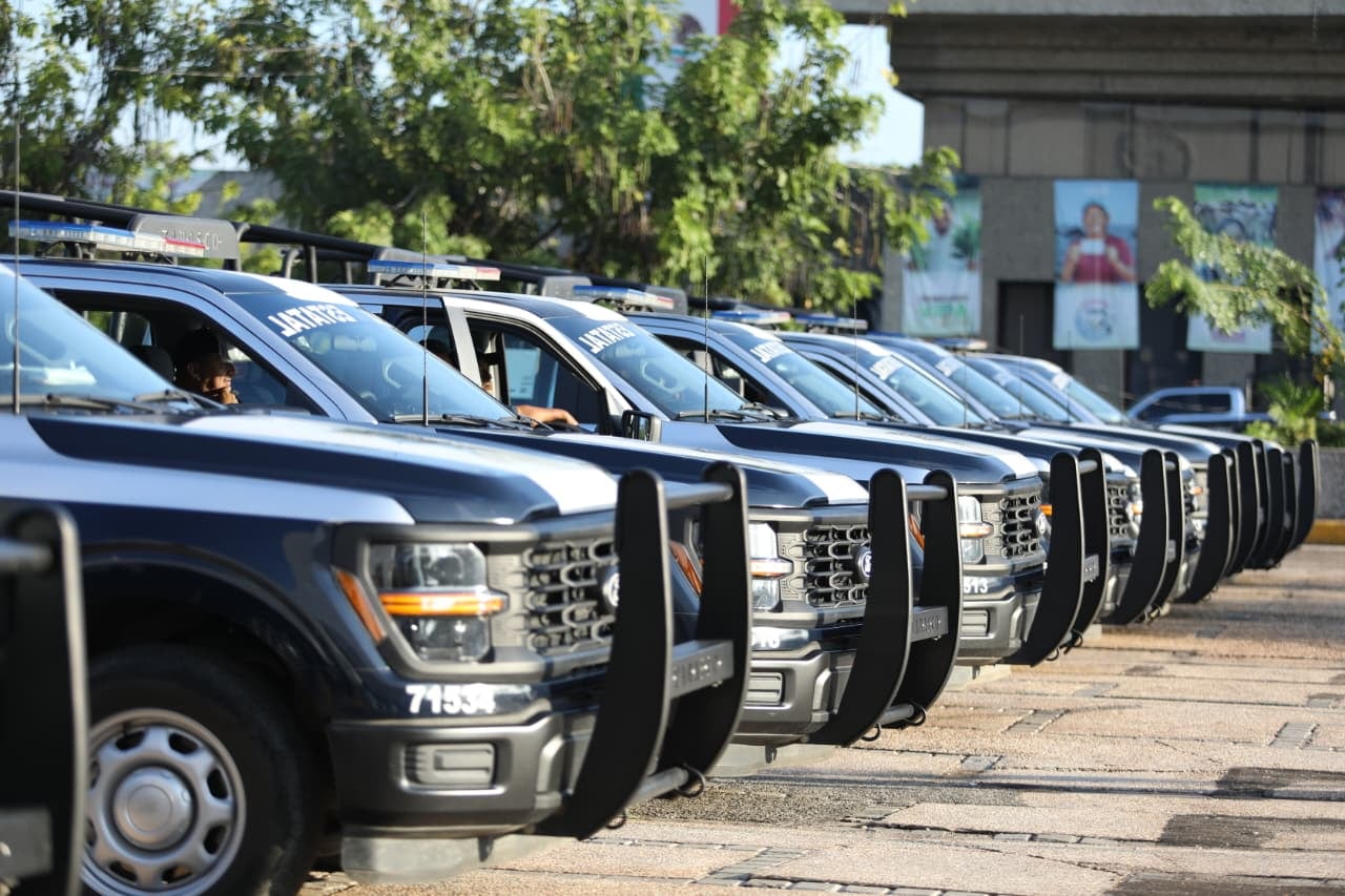Javier May fortalece la seguridad de Tabasco con 50 nuevas patrullas.
