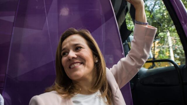 La mayor difusión de imagen que había tenido Margarita Zavala en su vida antes de iniciar sus aspiraciones como candidata a la presidencia, era la de haber sido una primera dama semi-gris