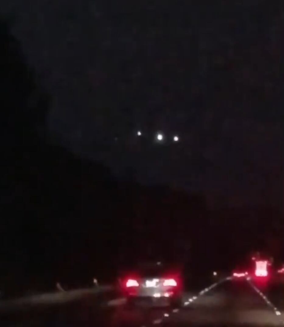 Luces extrañas en Estados Unidos compartidas por Jaime Maussan