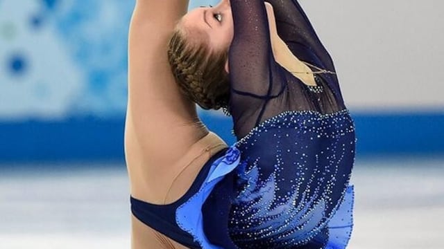 VIDEO: Niña rusa de 15 años enamoró al mundo en la prueba de patinaje artístico y se llevó el Oro