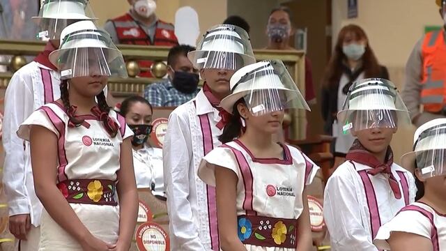 Niñas y niños gritones