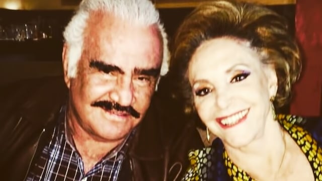 Vicente Fernández y Doña 'Cuquita'.
