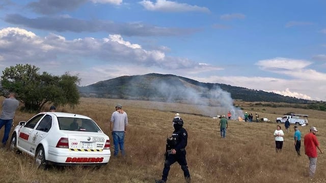 Avioneta que volaba de Puebla a Guadalajara cae en Michoacán