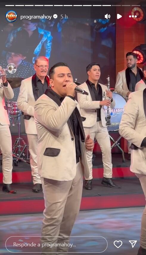 La Arrolladora Banda El Limón