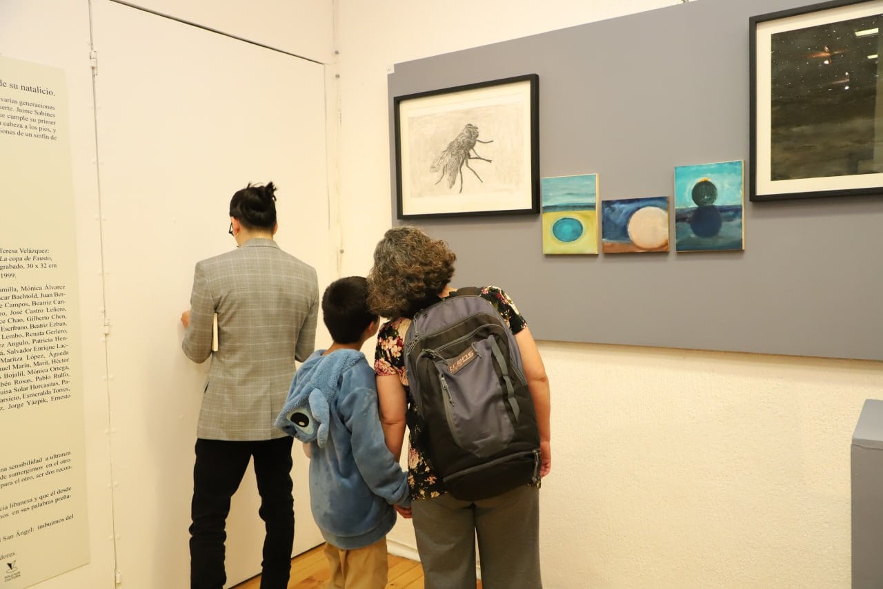 “Es la sombra del agua”: exposición reúne a 85 artistas por Jaime Sabines