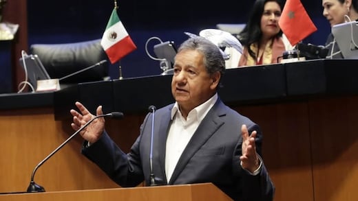 ¿Quién es Higinio Martínez? Senador por Morena en Estado de México