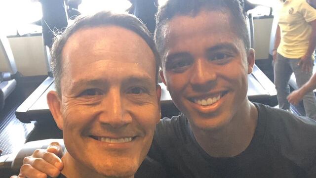 El Matador se tomó una foto con Giovani Dos Santos