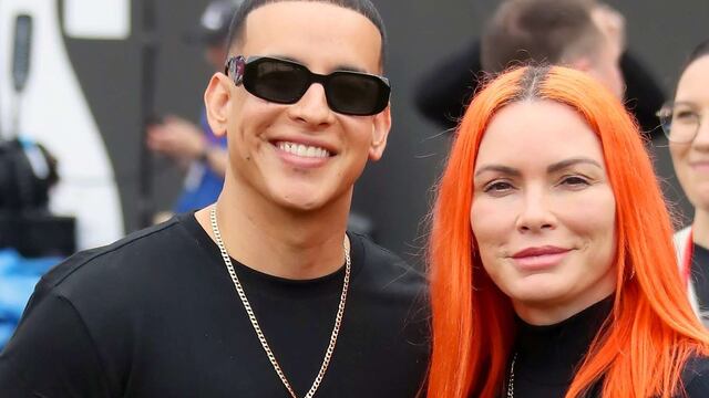 Daddy Yankee y Mireddys González.