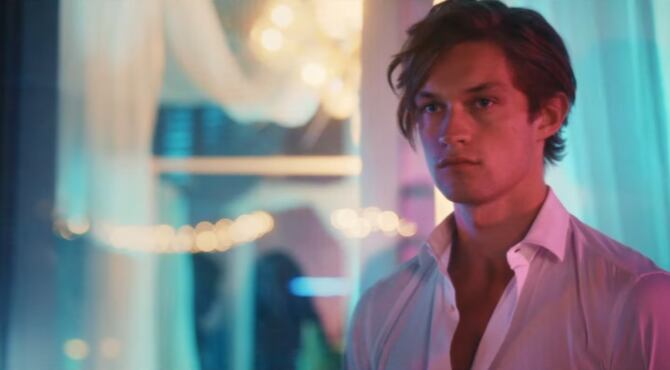 Maxton Hall, serie juvenil