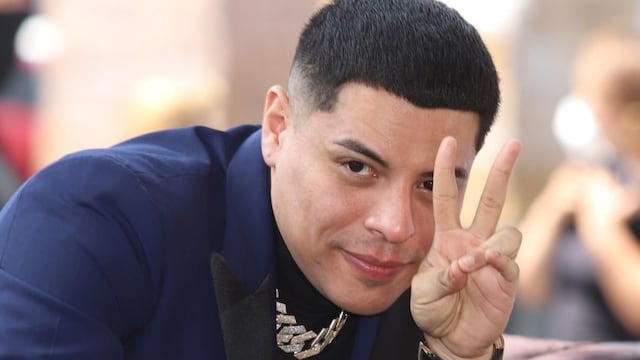 Eduin Caz, cantante.