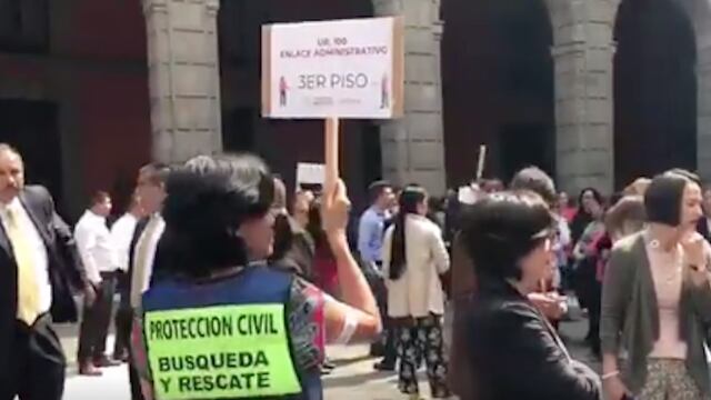 Simulacro en Palacio Nacional
