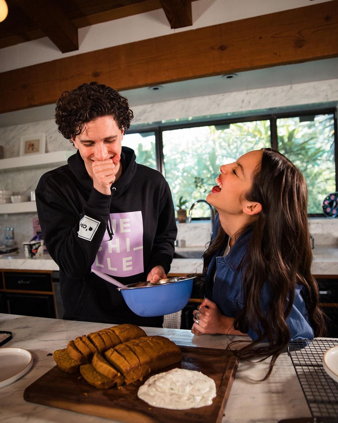 Olivia Rodrigo y Robegrill