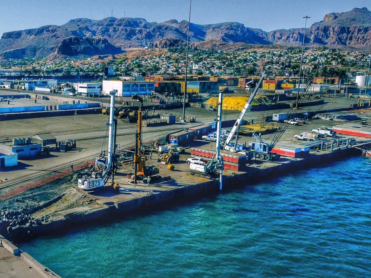 Alfonso Durazo supervisa remodelación del muelle de Guaymas en Sonora
