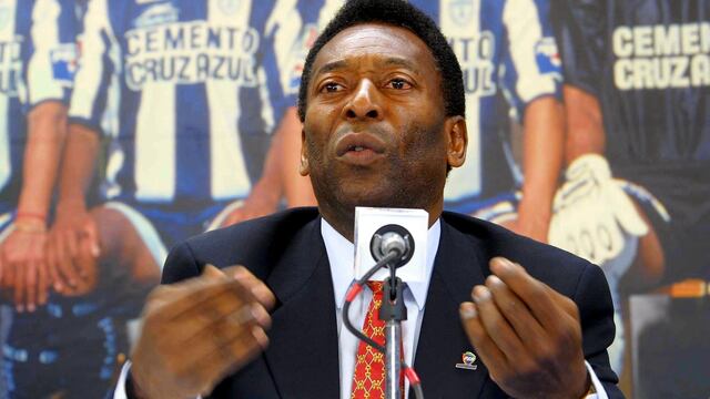 Pelé, durante la inauguración de la Universidad del Futbol en Pachuca.