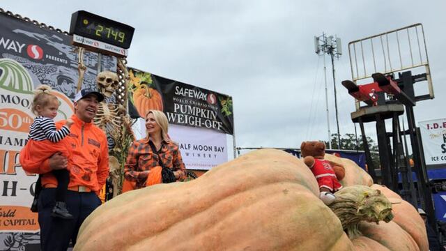 Calabaza más grande del mundo; su nombre es Michael Jordan