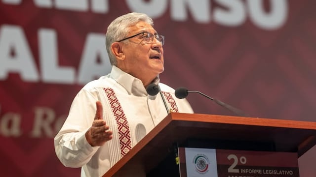 Alfonso Cepeda Salas, secretario general del SNTE y senador de Morena por Coahuila.