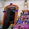 ¿Qué se hace con la comida de la ofrenda del Día de Muertos? Te decimos si se puede comer