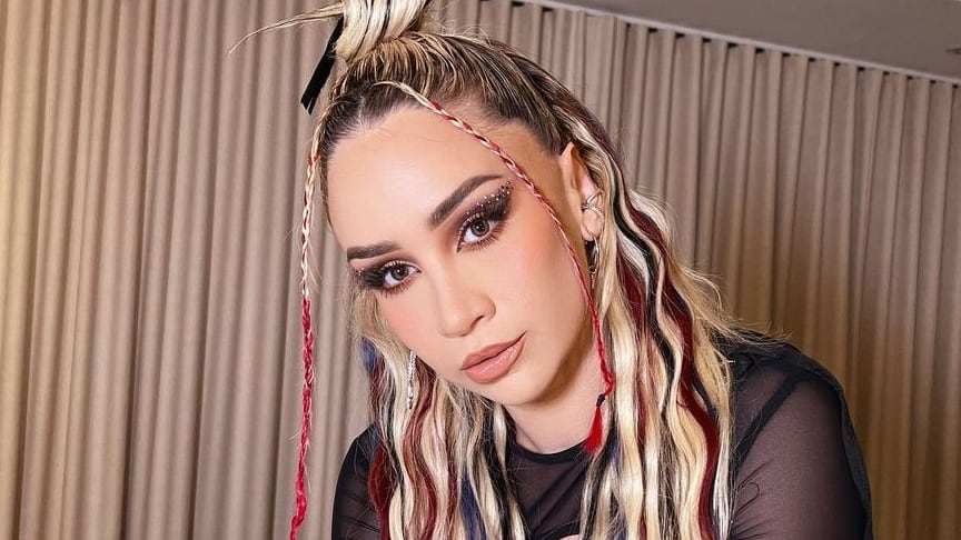 Daniela Rodrice compara a personas sordas con perros y enciende polémica