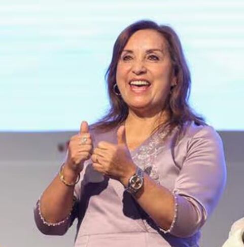 Dina Boluarte usa Rolexgate de más de 200 mil pesos
