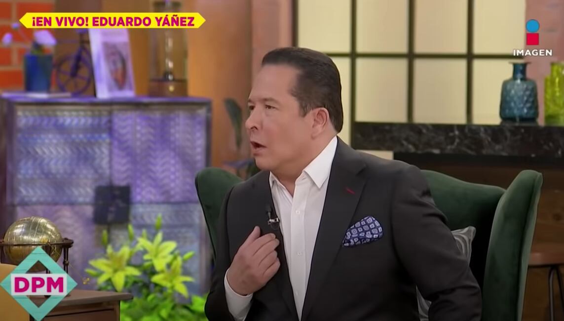 Gustavo Adolfo Infante se disculpa con Eduardo Yáñez.