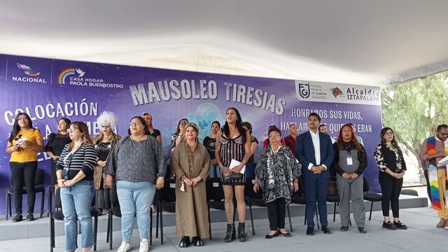 Colocan la primera piedra del Mausoleo Tiresias para personas trans en panteón de San Lorenzo Tezonco