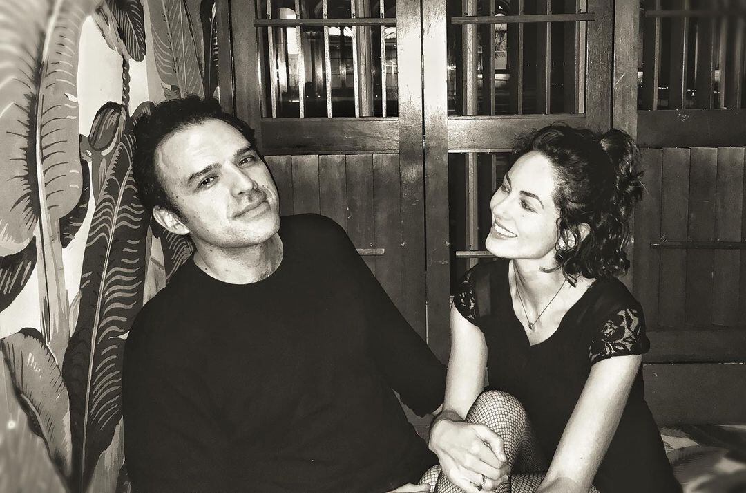 Bárbara Mori y Fernando Rovzar