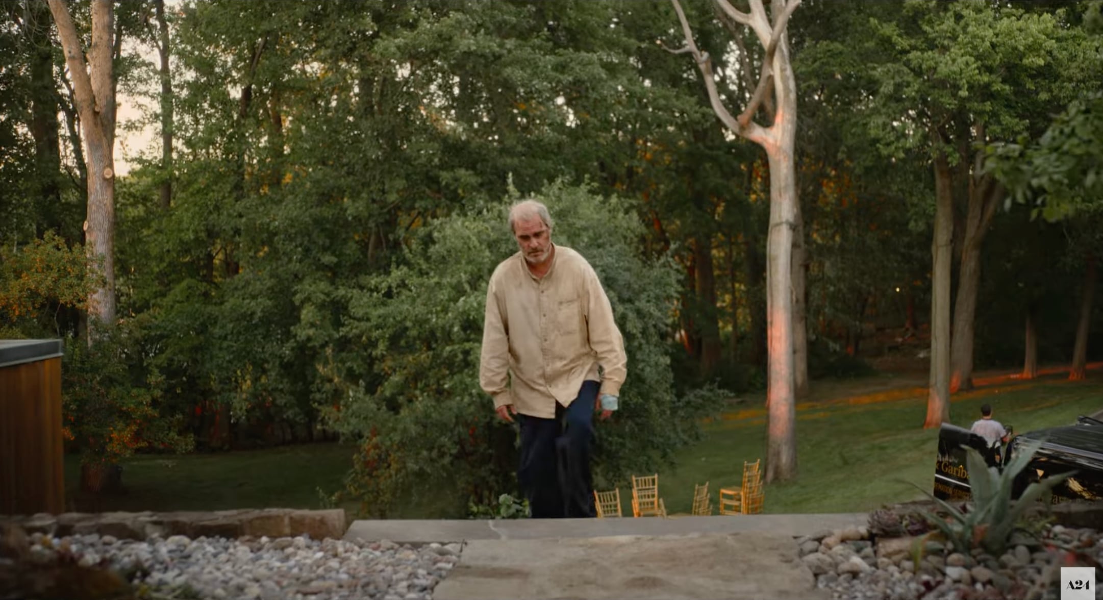 Joaquin Phoenix protagoniza lo nuevo de Ari Aster en perturbador tráiler de Beau Is Afraid