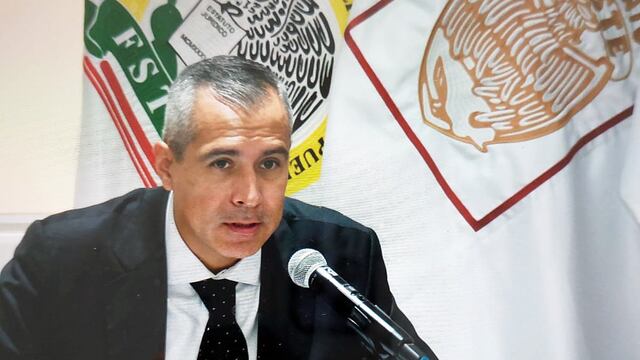 Alí López Castellanos, subdirector de personal del ISSSTE