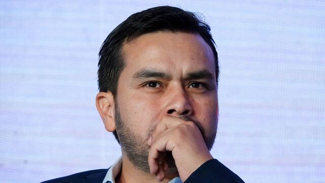 Jorge Álvarez Máynez critica al INE por tumbarle 2 spots y acusa fraude